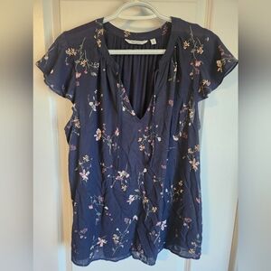 Floral Navy Top
